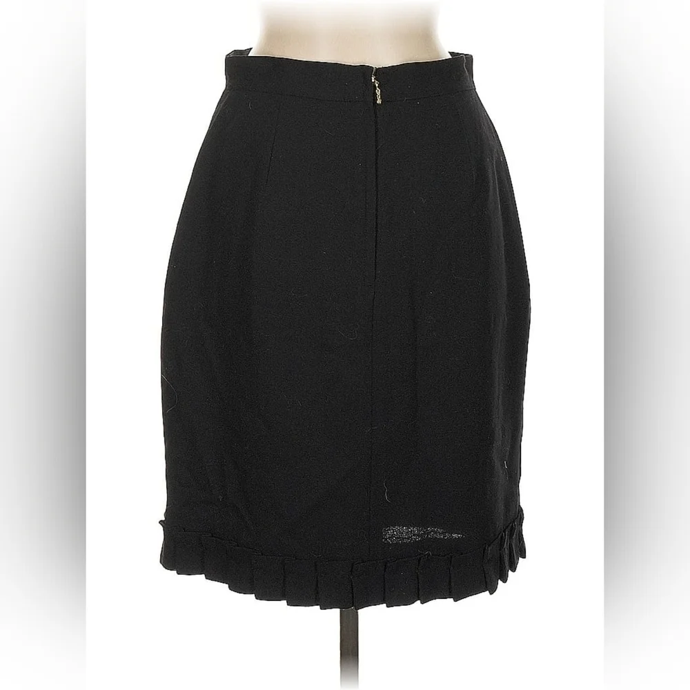 Kate Spade Black Wool Shift Skirt with Pleated Hem – Size 6 (EUC)